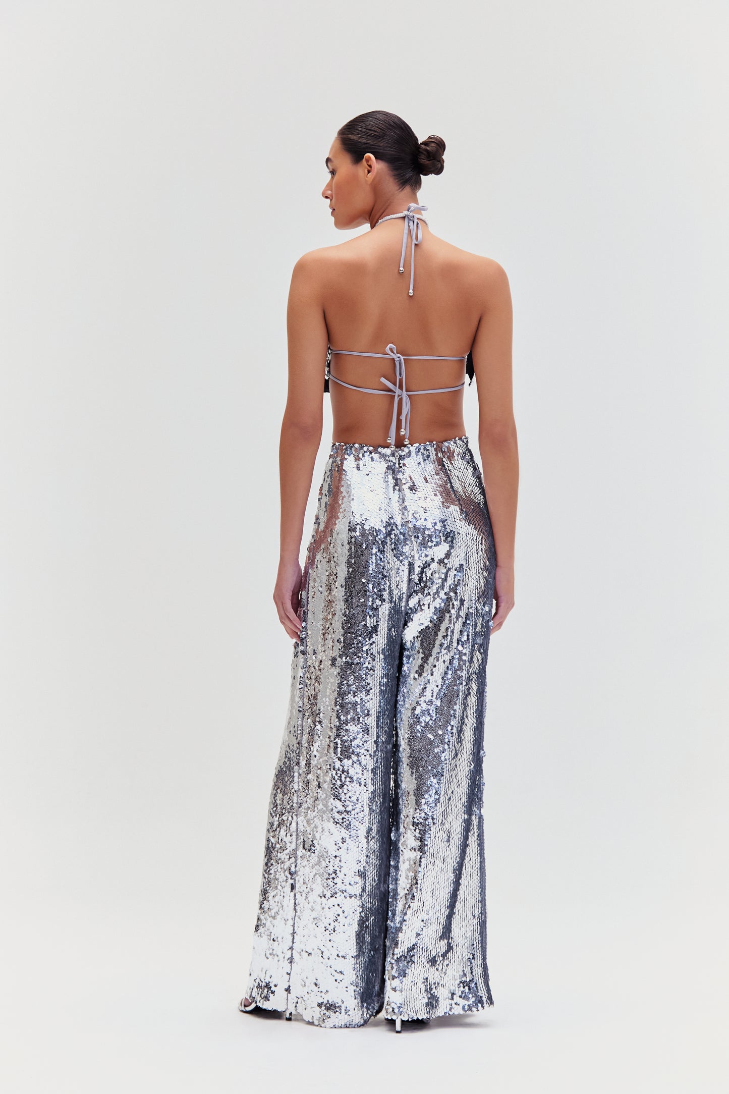 SILVER SEQUIN FLOWER TOP