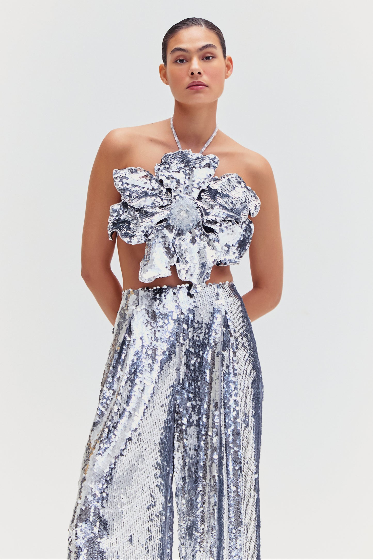 SILVER SEQUIN FLOWER TOP