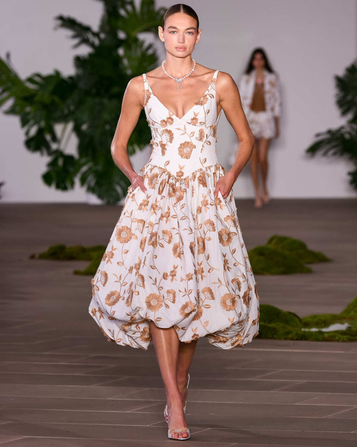 BOTANICAL POPLIN MIDI DRESS (RUNWAY)