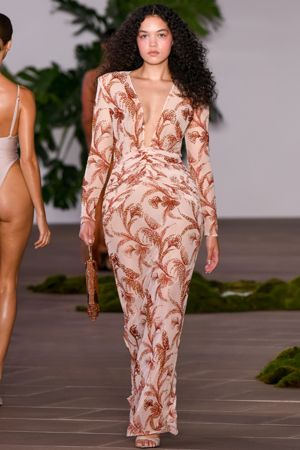 SUNSET PLUNGE MAXI DRESS (RUNWAY)