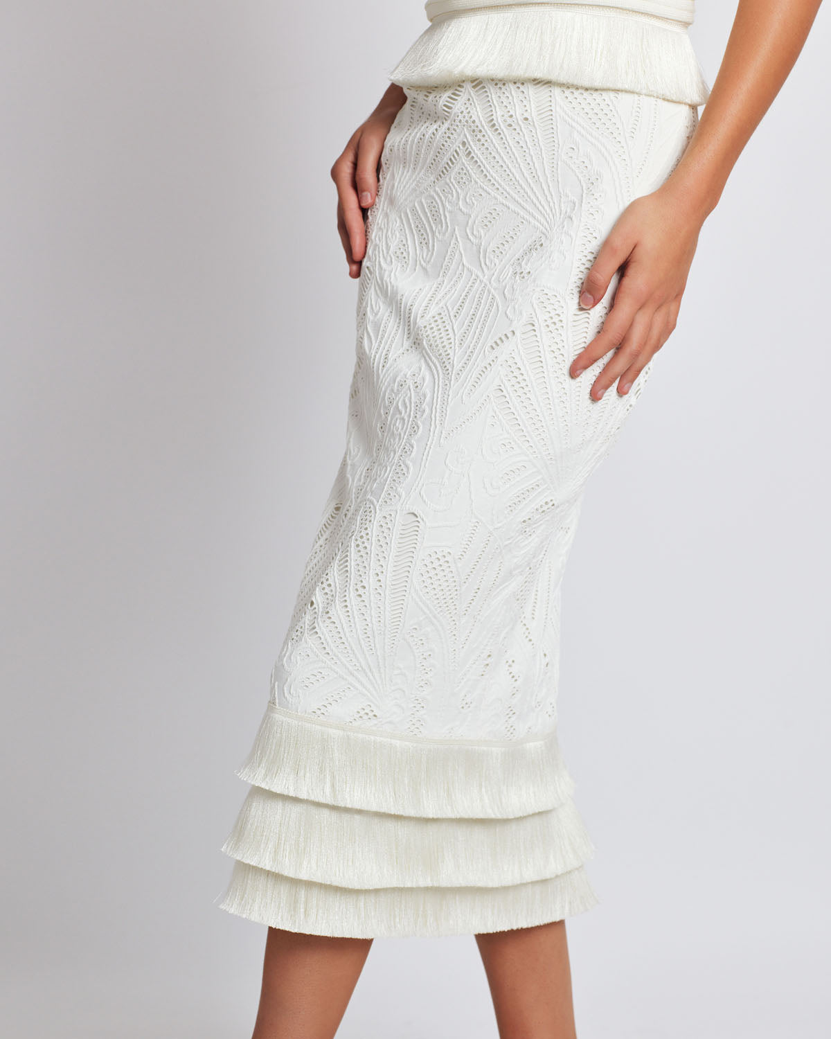 Sleeveless Lace Midi Dress (FINAL SALE)