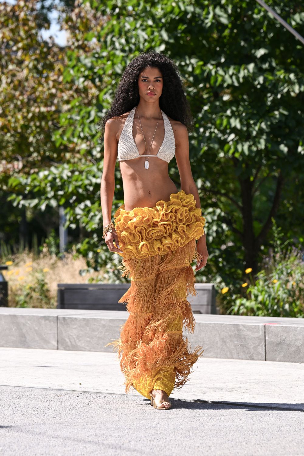 SERENA CROCHET TOP (RUNWAY)