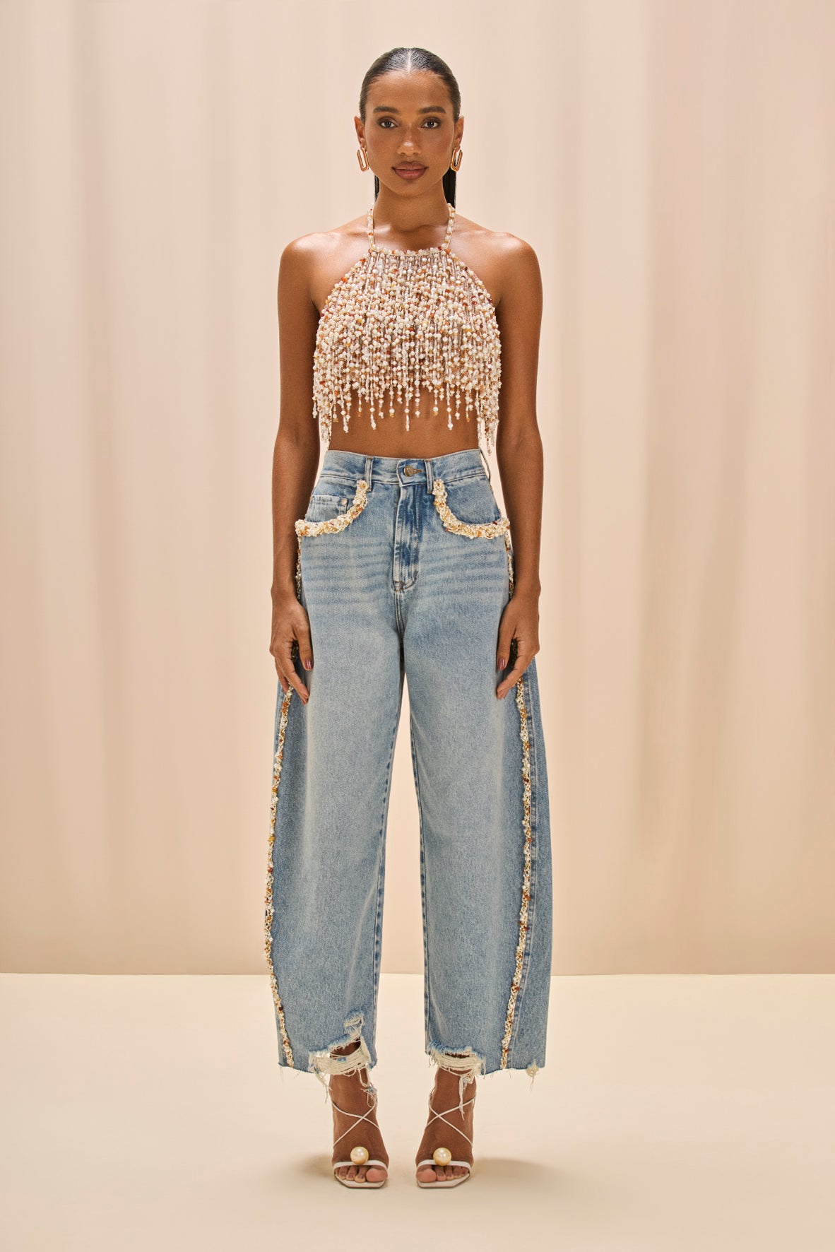 PEARL DUST EMBROIDERY HALTERNECK TOP