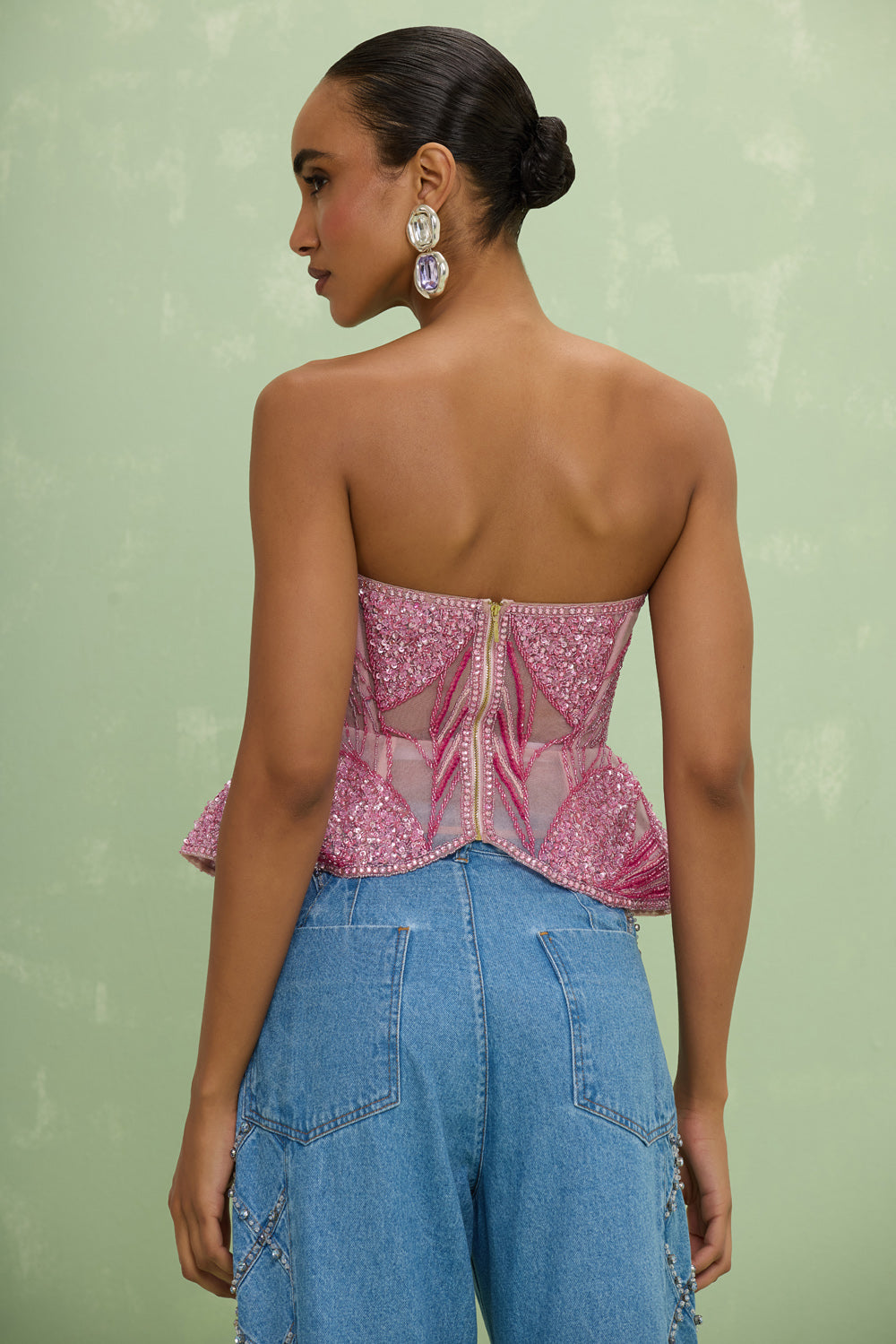 AMELIA EMBROIDERY TOP (RUNWAY)