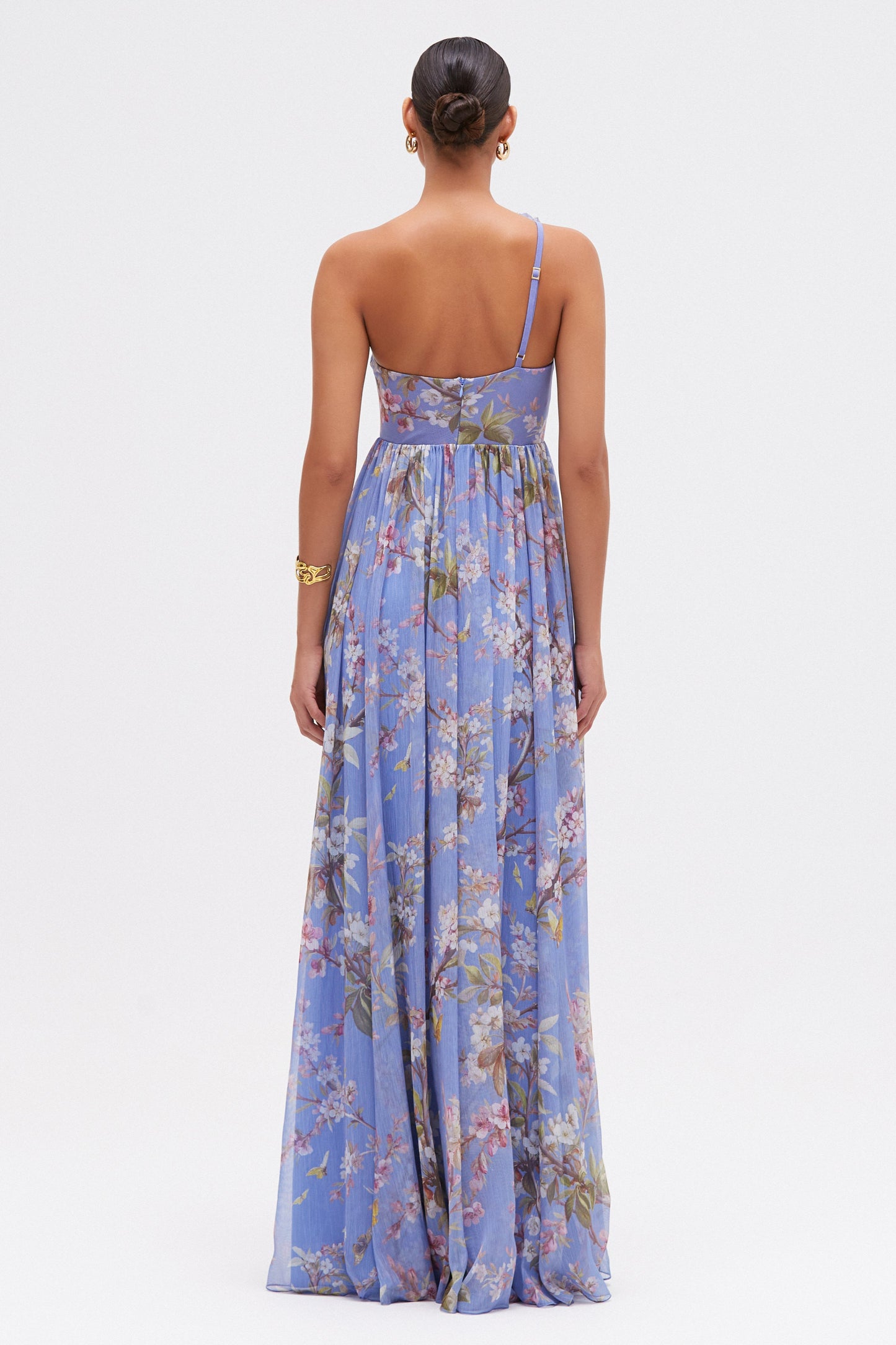 DELICATA FLOWER APPLIQUE GOWN