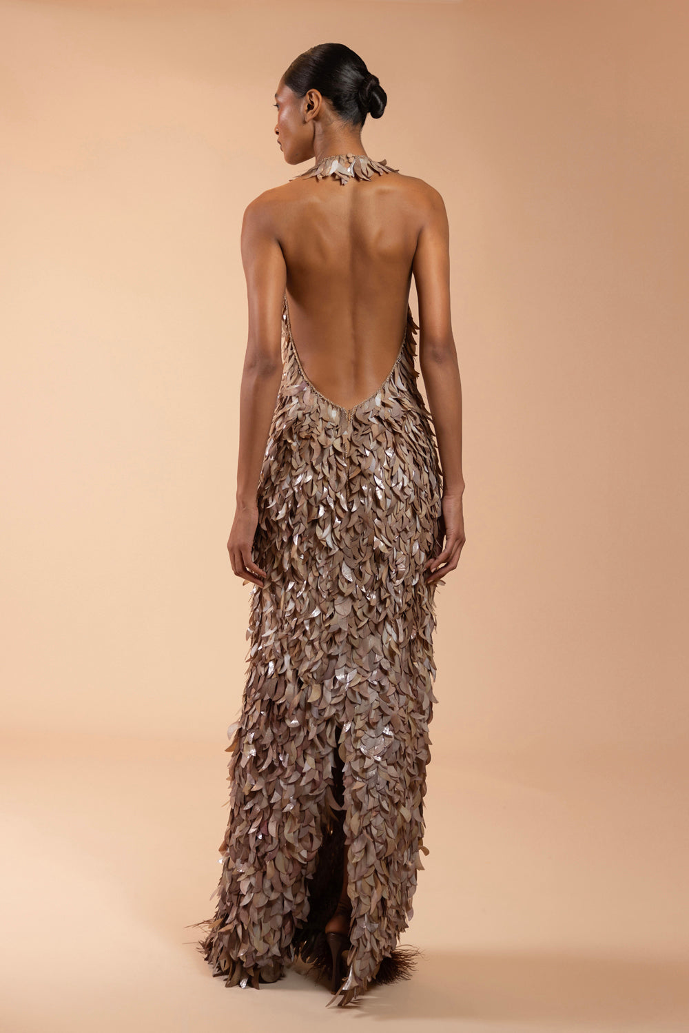 TULLE BRONZE PLUNGE BACK MAXI DRESS (RUNWAY)
