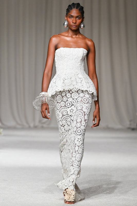 GAL EMBROIDERY PEPLUM MAXI DRESS (RUNWAY)