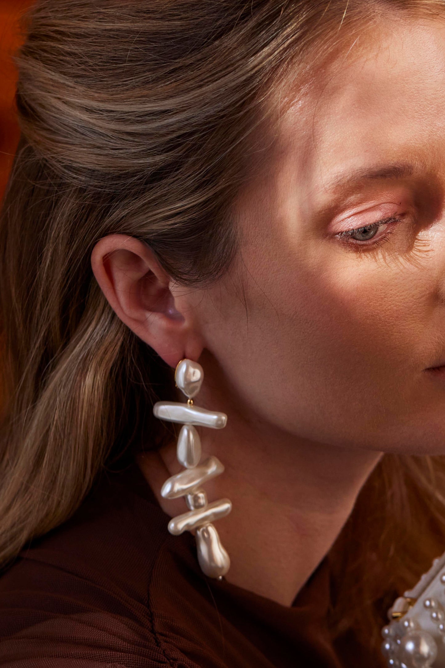 GRAND ESTATE LINEAR EARRINGS