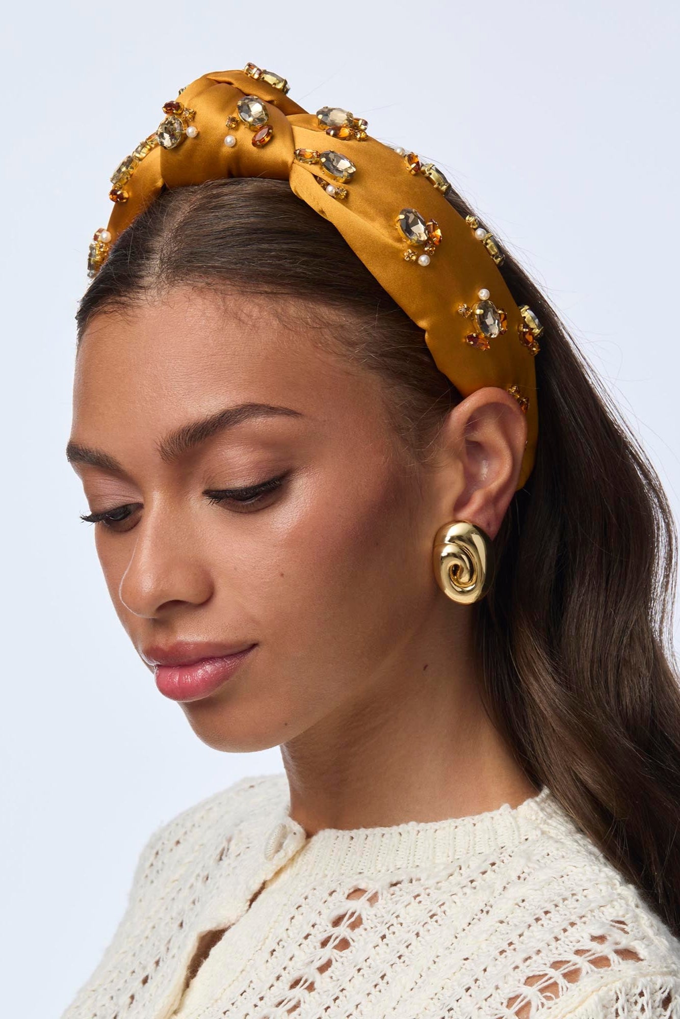 KNOTTED CRYSTAL CLUSTER EMBELLISHED HEADBAND